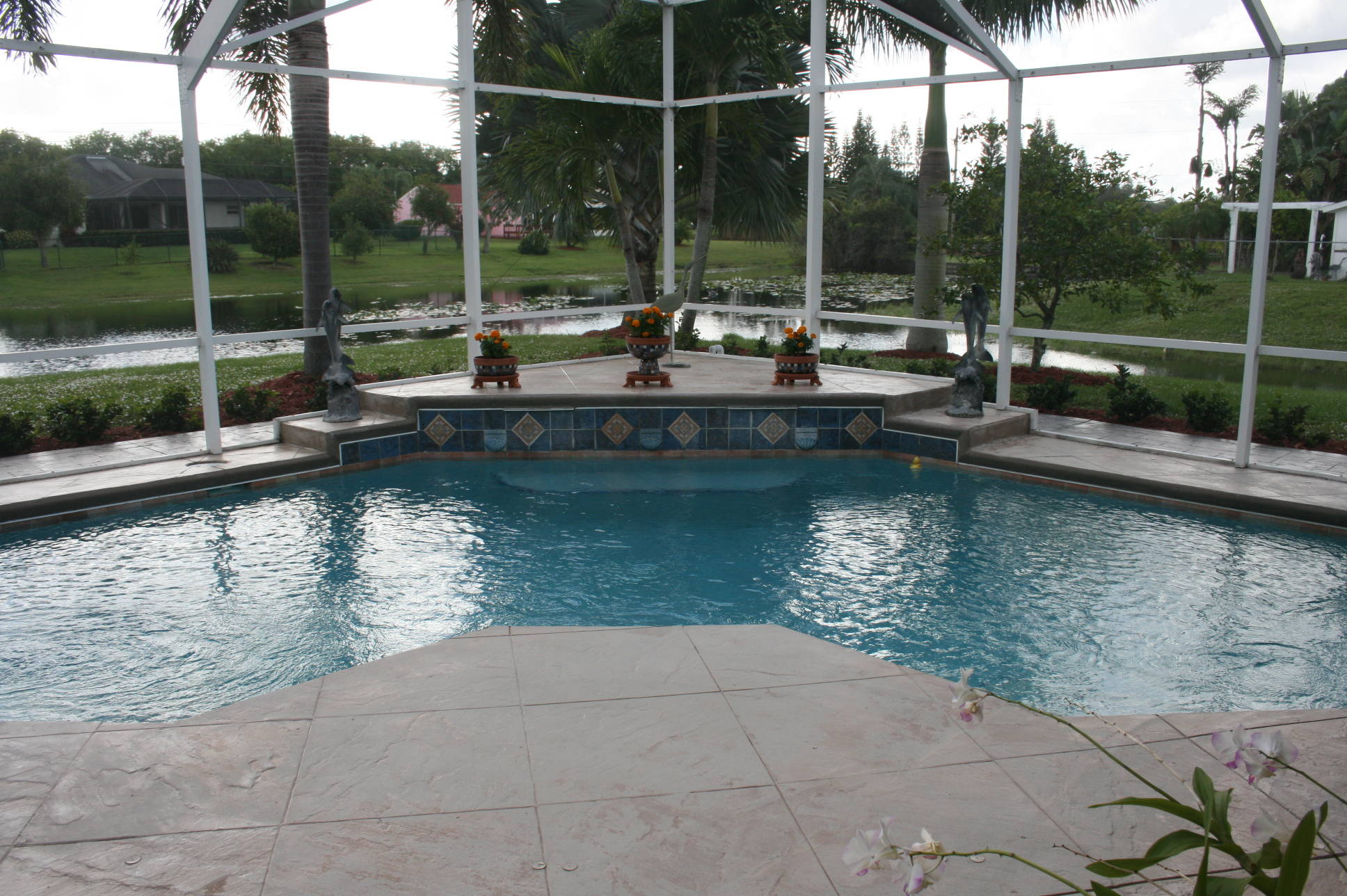 Homes With Swimming Pools For Sale in Port St Lucie